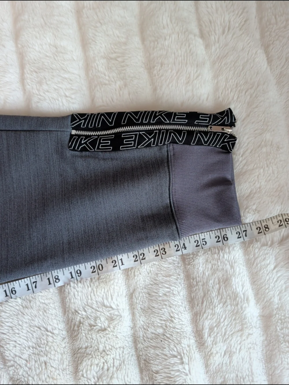 Nike Therma Fit Zip Women's Joggers Charcoal Grey/Black Sz Large NWT